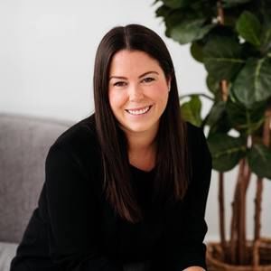 Meet your Posher, Devin